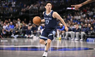 克勒舍：泽特尔属于德国最优秀的门将之一，他有望入选国家队